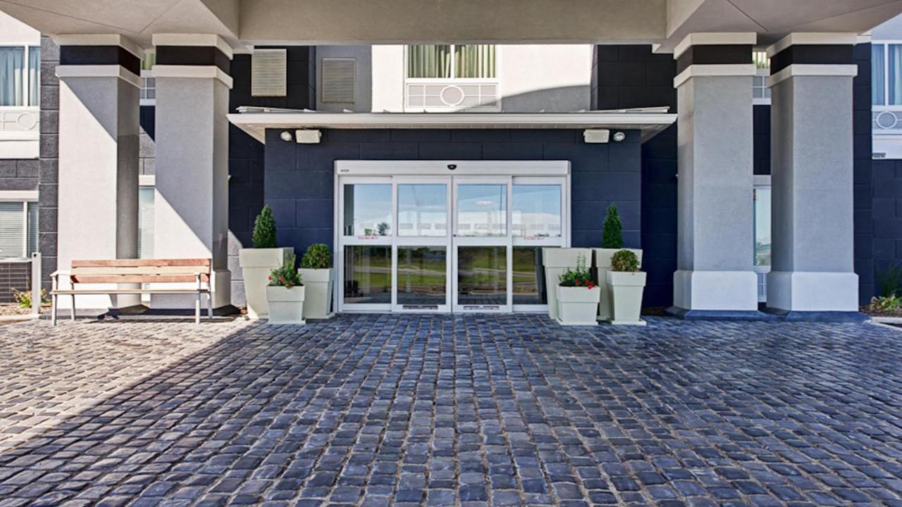 Holiday Inn Express & Suites North Fremont By Ihg Kültér fotó